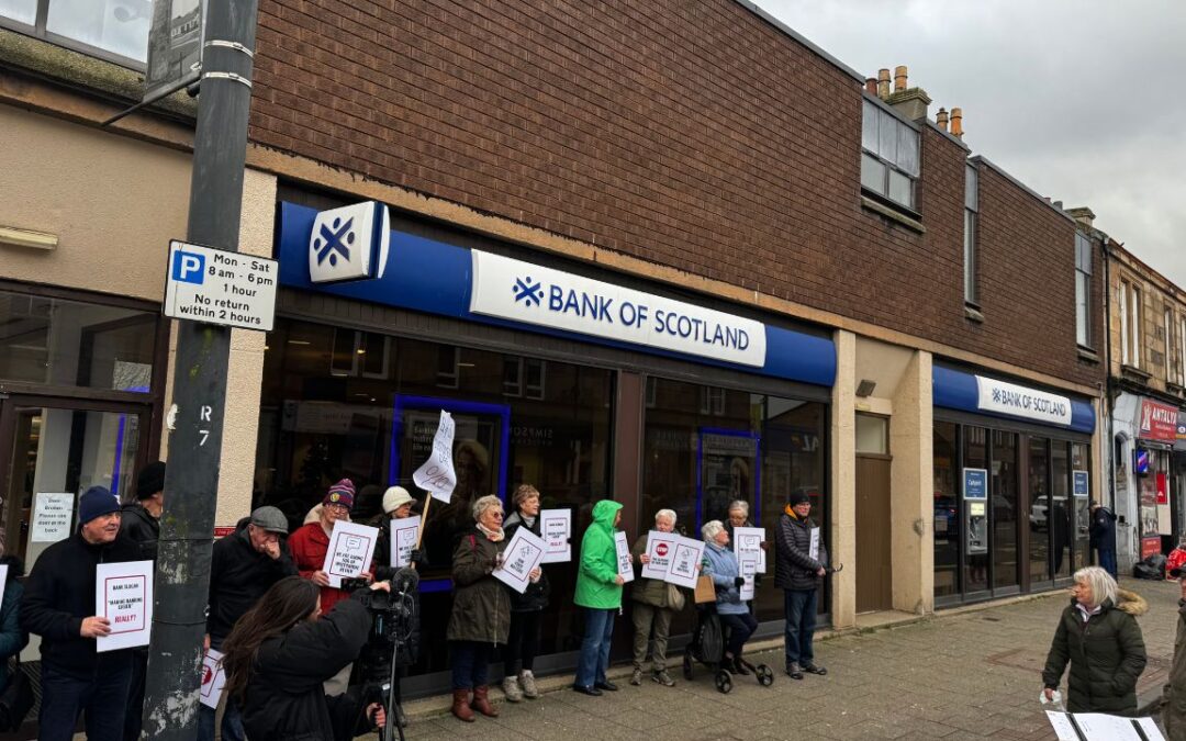 People Power in Larkhall Once Again as Locals Demonstrate Against Bank Closure
